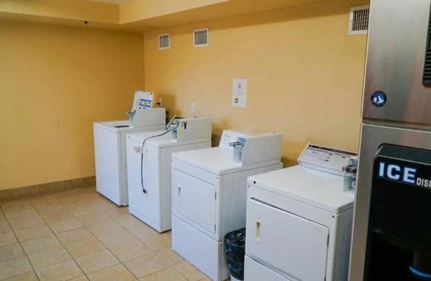 Oceanfront Studio Condo , Daytona Beach Fl מראה חיצוני תמונה